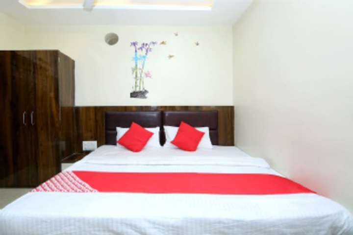 Room 201 of 407