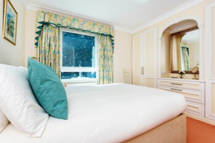 Room 21 of 25