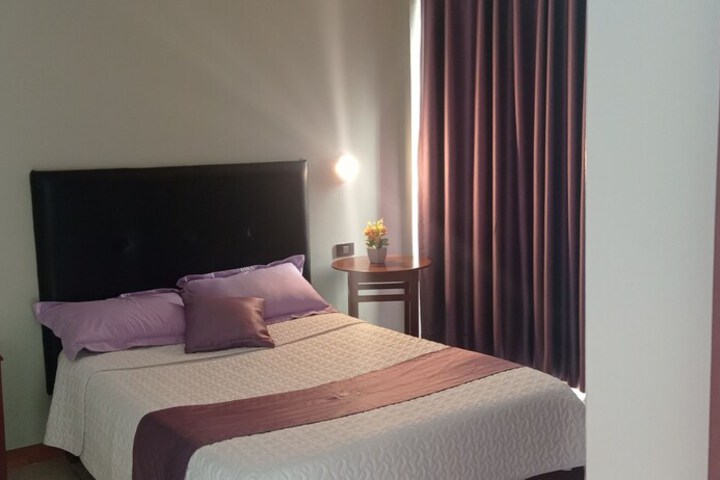 Room 18 of 38