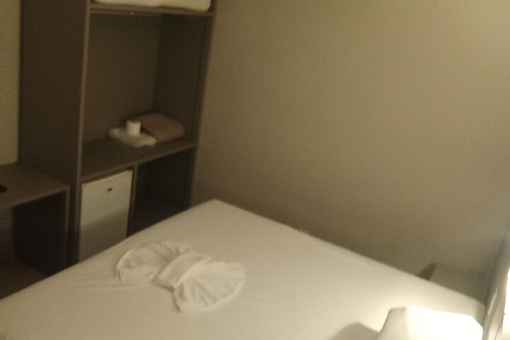 Room 22 of 92