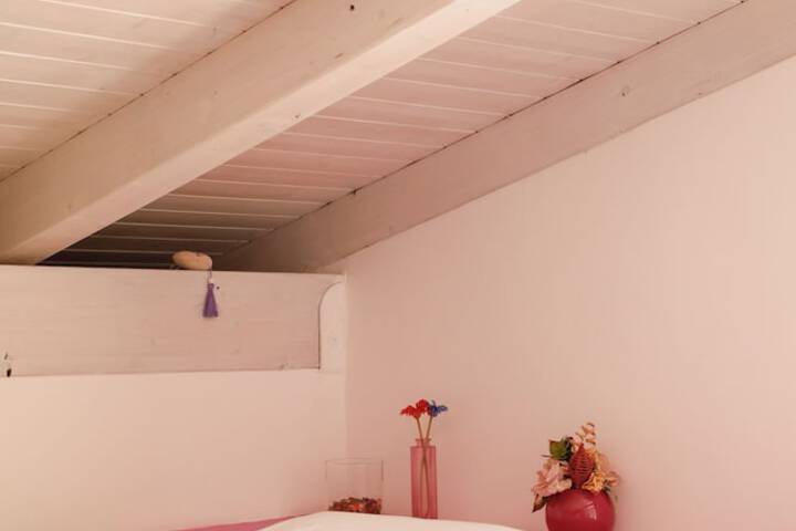 Room 22 of 113