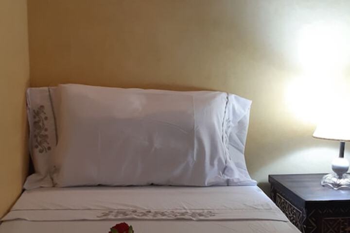 Room 26 of 104