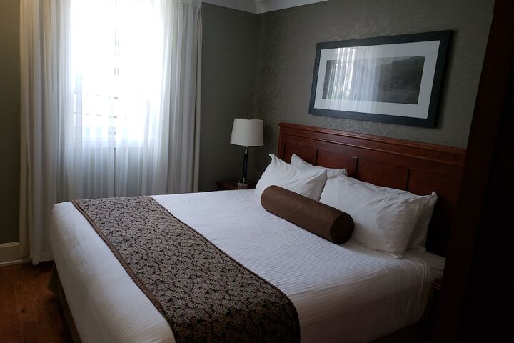 Room 40 of 140