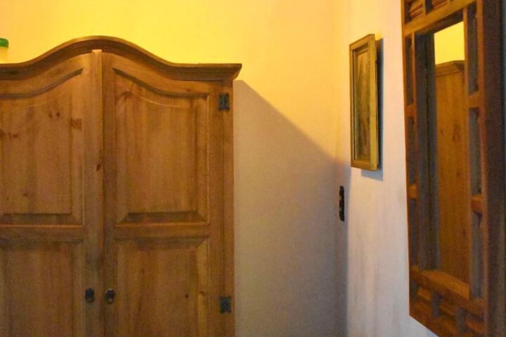 Room 16 of 37