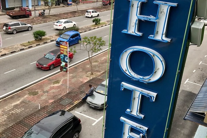 Hotel 11 of 12