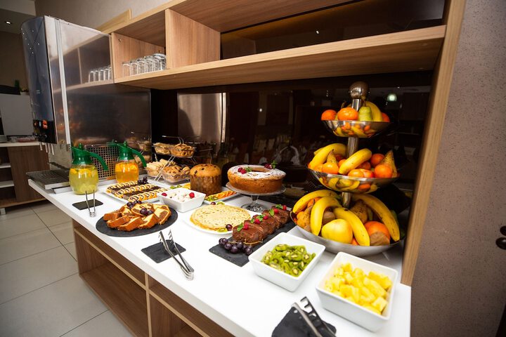 Dining Photos