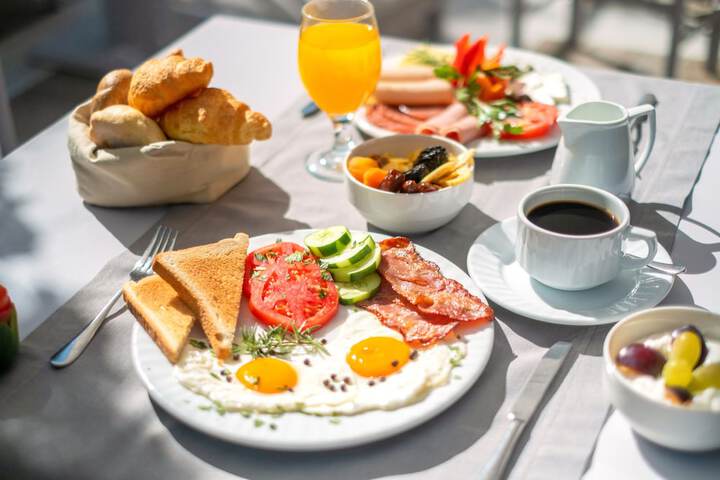 Breakfast/Coffee Service 38 of 51