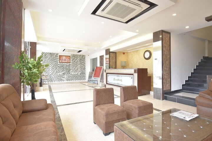 Hotel Interior 4 of 111