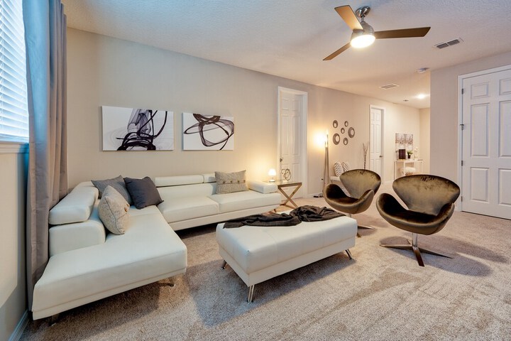 Room 20 of 43