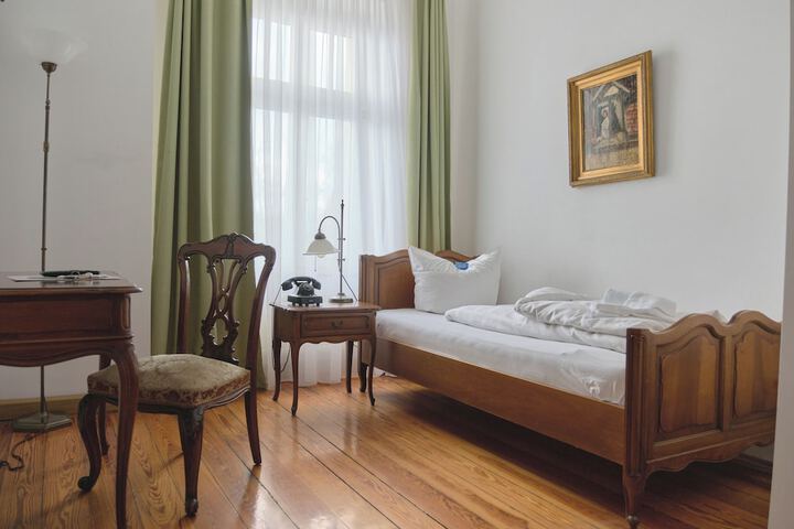 Room 20 of 47