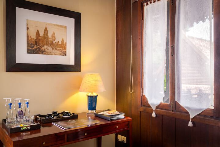Room 18 of 50