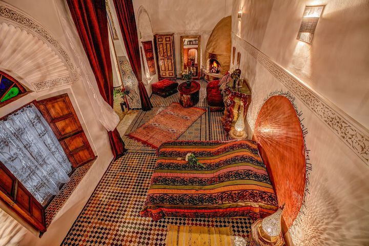 Room 4 of 42