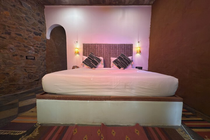 Room 49 of 172