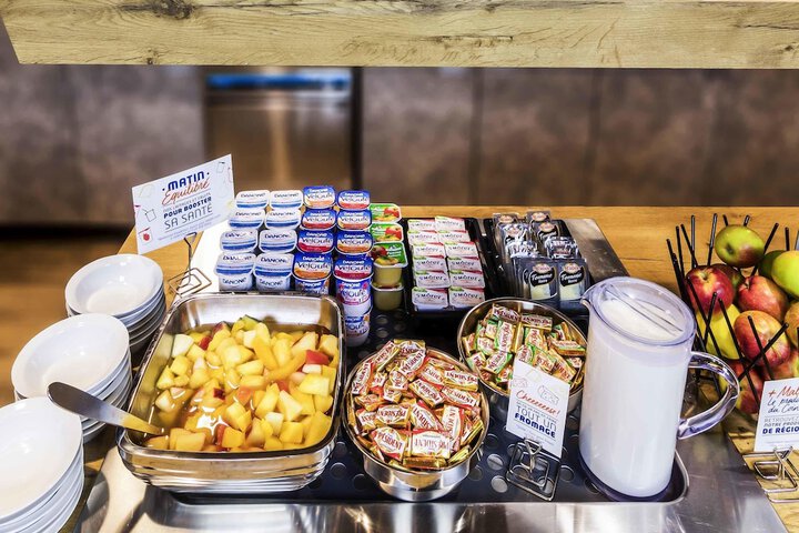 Breakfast/Coffee Service 43 of 62