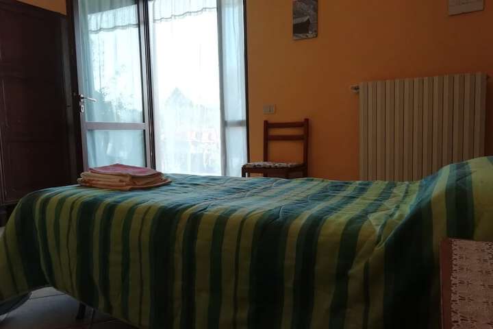 Room 5 of 7