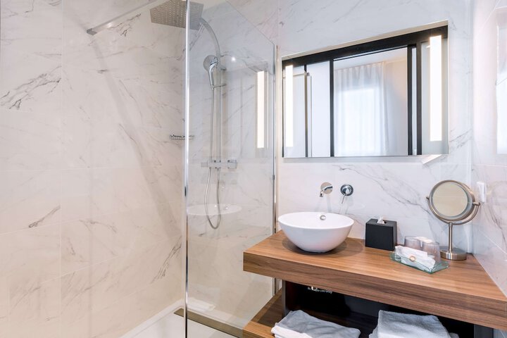 Bathroom Interior Photo