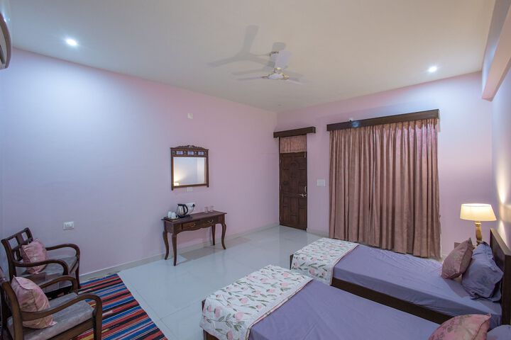 Room 5 of 48