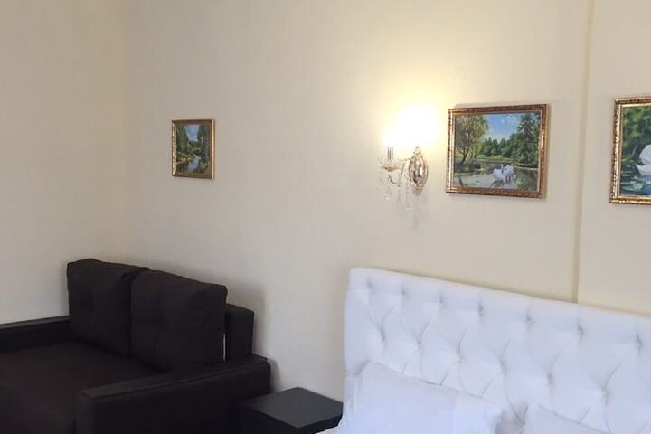 Room 21 of 47
