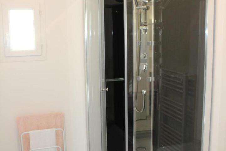General 16 of 63