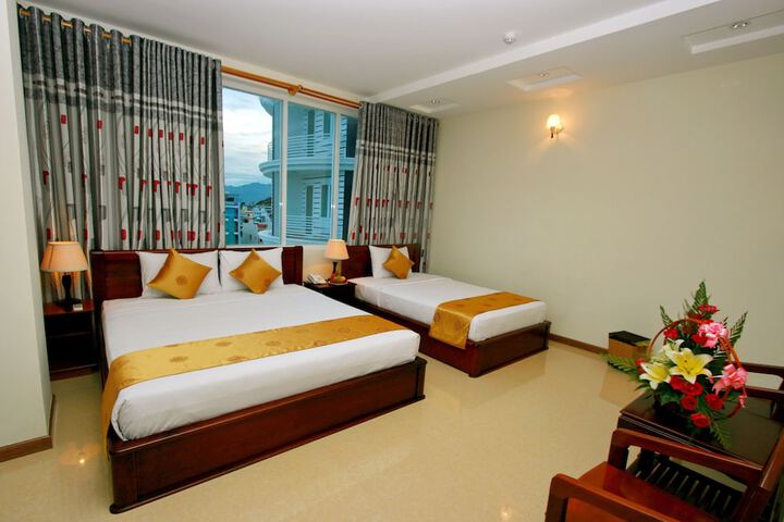 Room 6 of 39