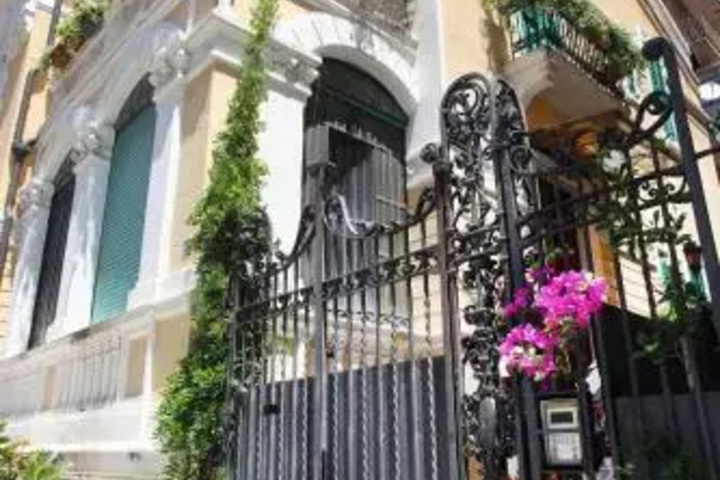 Exterior of La Casa di Dadda