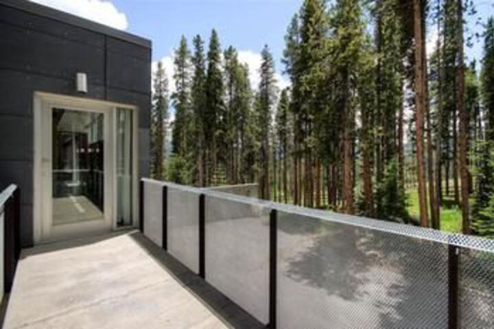 Terrace/Patio 2 of 36