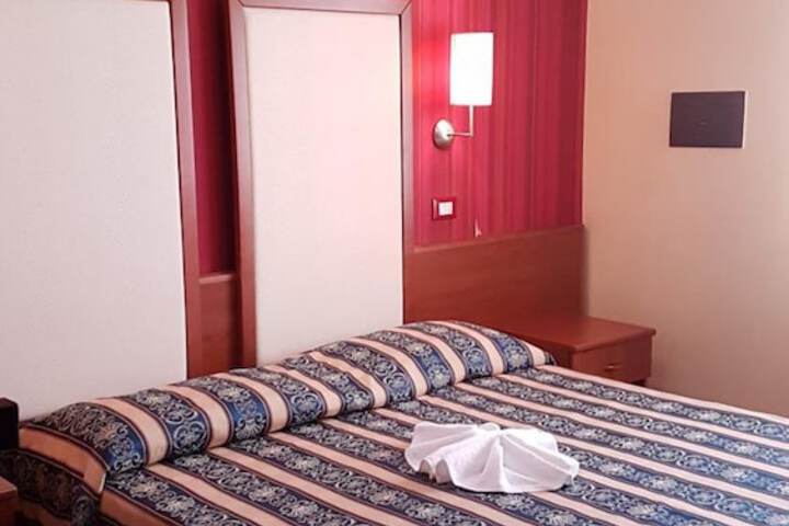 Room 15 of 78