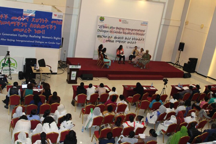 Ballroom/Hall 107 of 116