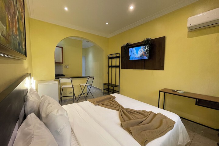 Room 46 of 127