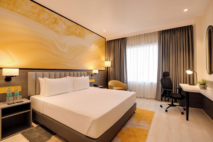 Room 12 of 70