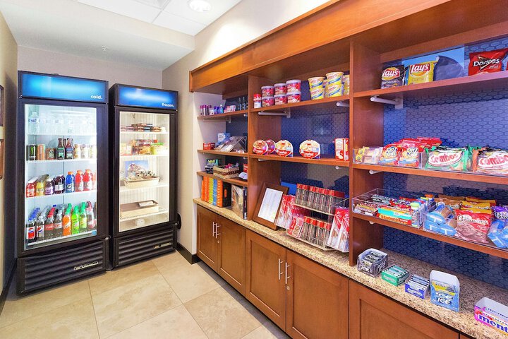 Snack bar