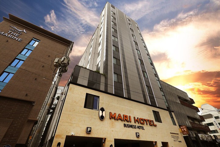 Hotel 30 of 32