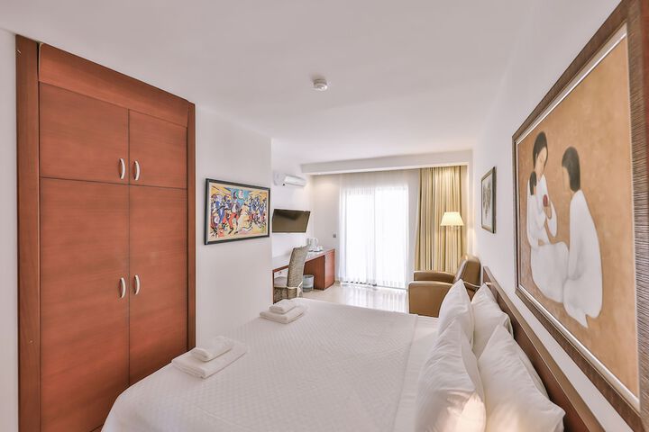 Room 19 of 67