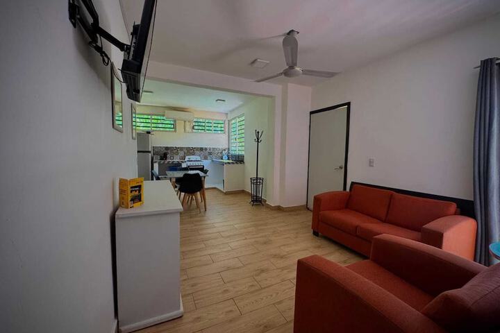 Room 6 of 17