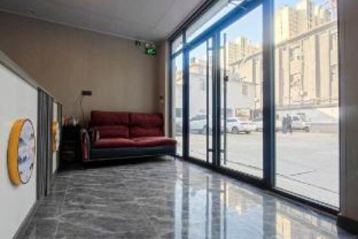 Ba Da Ju Audiovisual Hotel