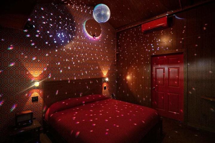 Room 7 of 31