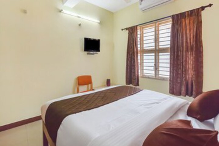 Room 17 of 26