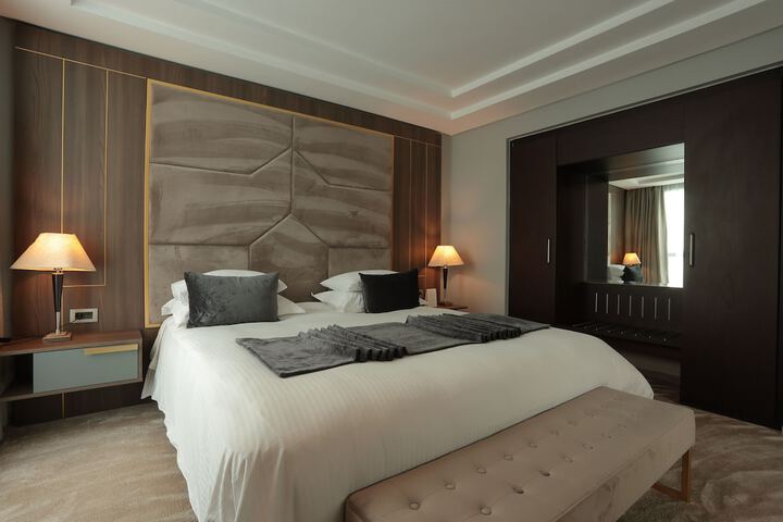 Room 11 of 63