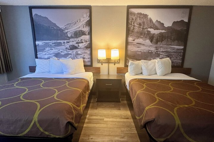 Room 13 of 31