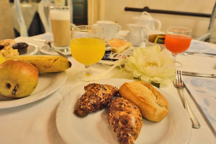 Breakfast/Coffee Service 51 of 84