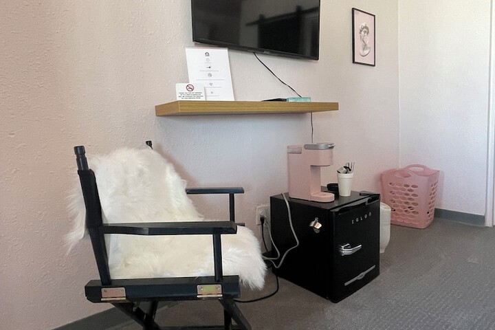 Room 54 of 131