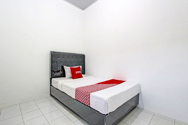 Room 13 of 26