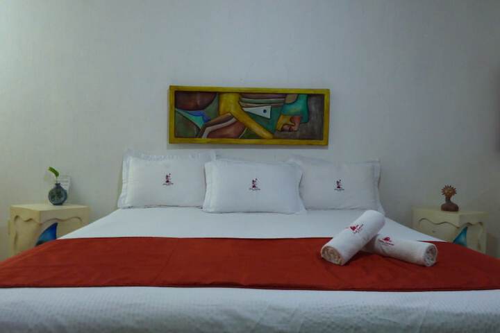Room 13 of 85