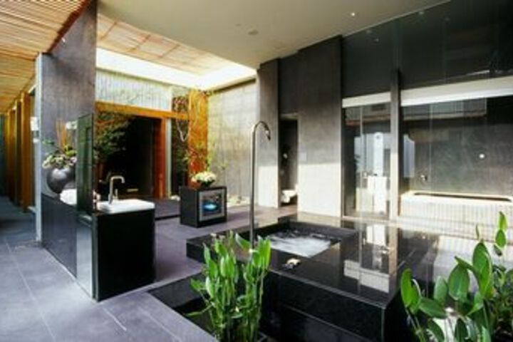Room 14 of 31