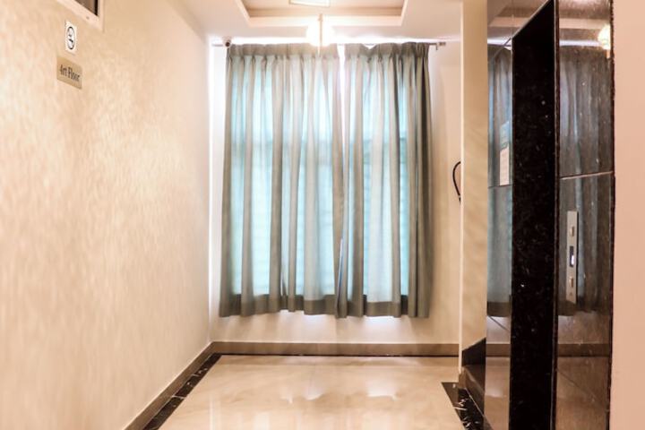 Hotel 30 of 31