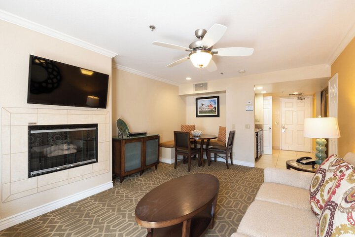 Room 45 of 136
