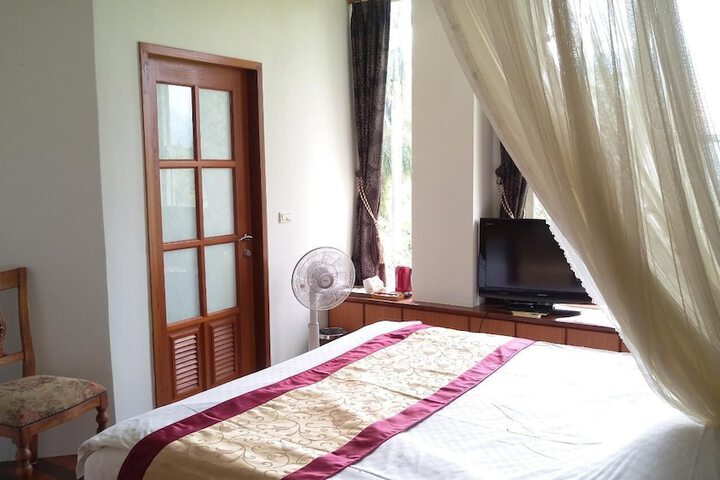 Room 5 of 58