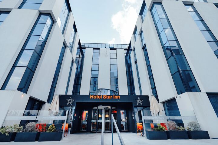 Exterior of Hotel Star Inn Lisbon Aeroporto