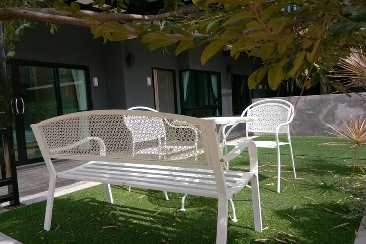 Terrace/Patio 19 of 33