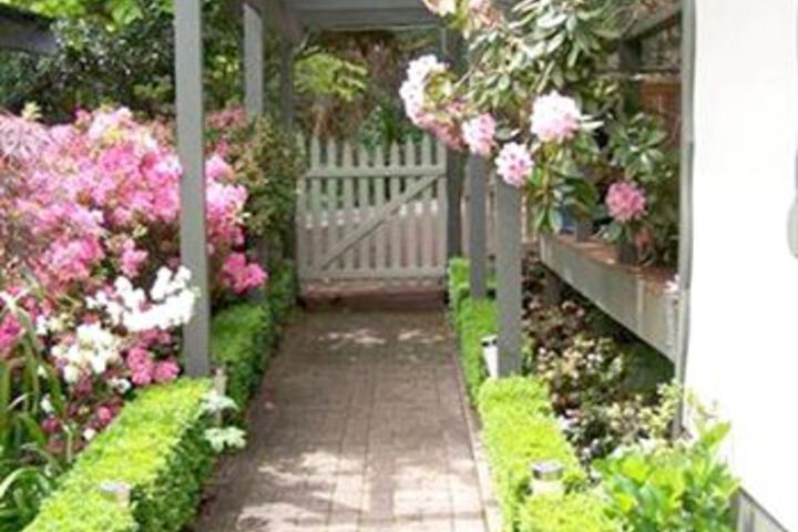 Hotel Exterior 21 of 91